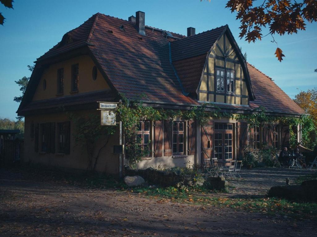 Отель Forsthaus Strelitz Нойштрелиц Номер фото